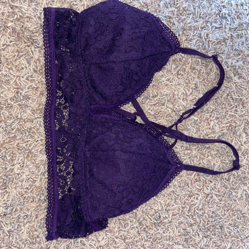 Purple bralette lightly padded.